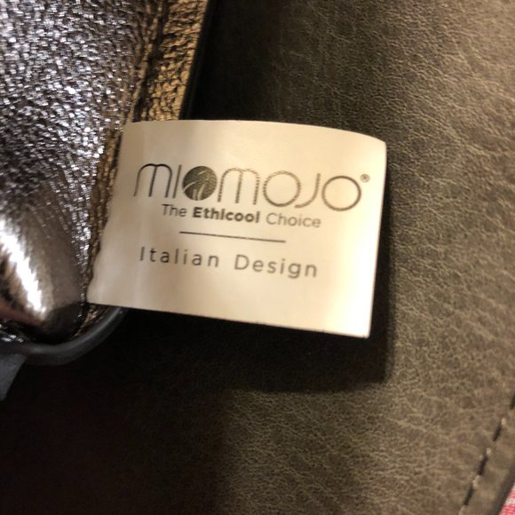 Lot of 2 Bags - Miomojo Vegan crossbody & K&Bo Abbey Fold Over crossbody - EUC - Picture 8 of 16